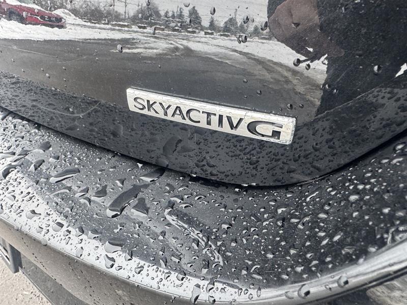 mazda Mazda3 2022 - 11