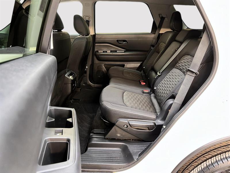 nissan Pathfinder 2024 - 9