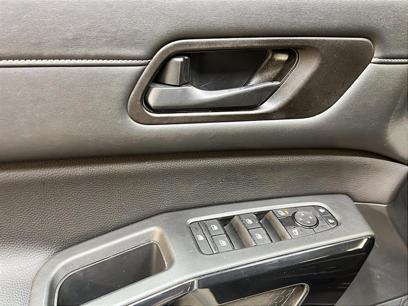 nissan Pathfinder 2024 - 25