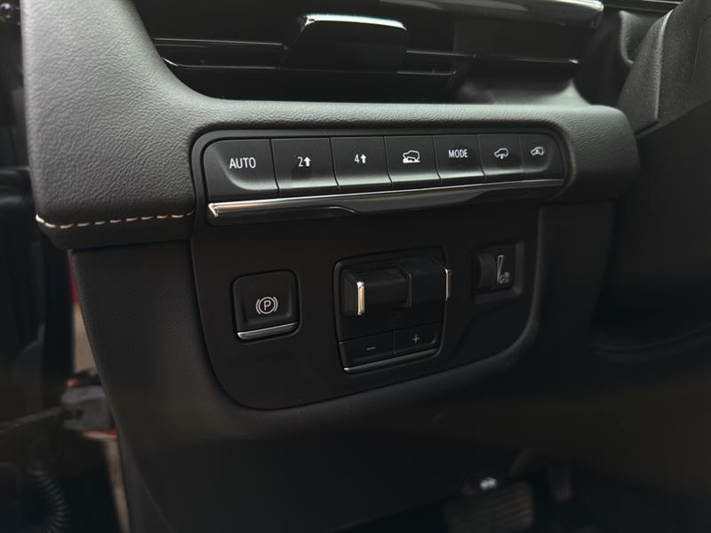 cadillac Escalade 2024 - 11