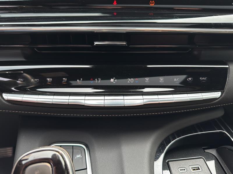 cadillac Escalade 2024 - 17