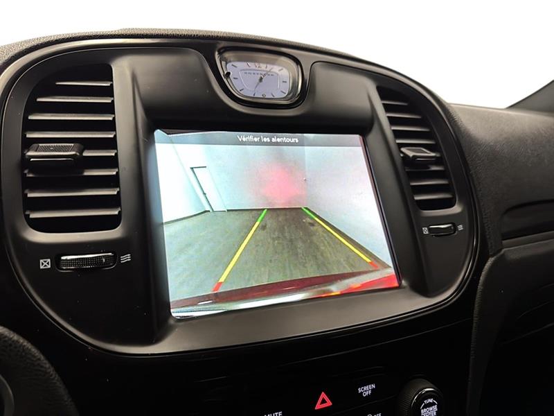 chrysler 300 2019 - 36