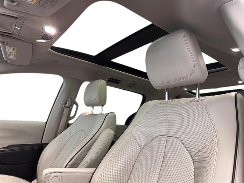 chrysler Pacifica 2021 - 19