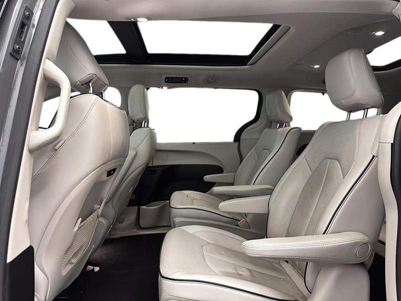 chrysler Pacifica 2021 - 22