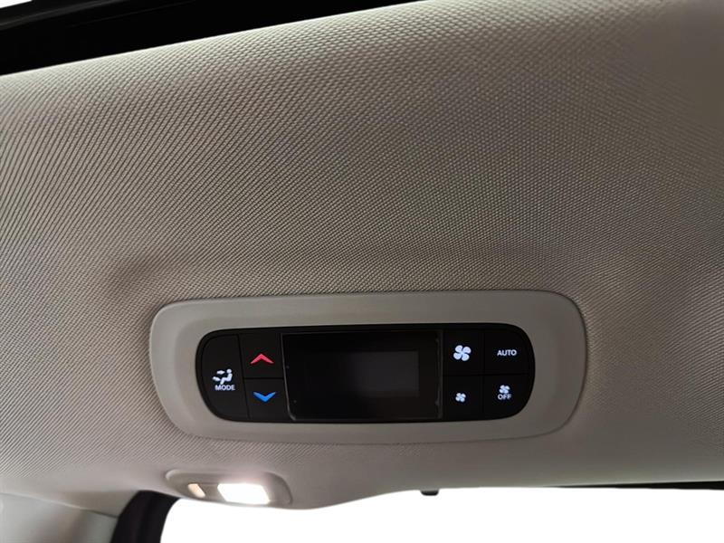 chrysler Pacifica 2021 - 23