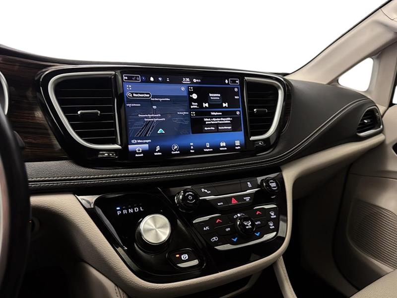 chrysler Pacifica 2021 - 32