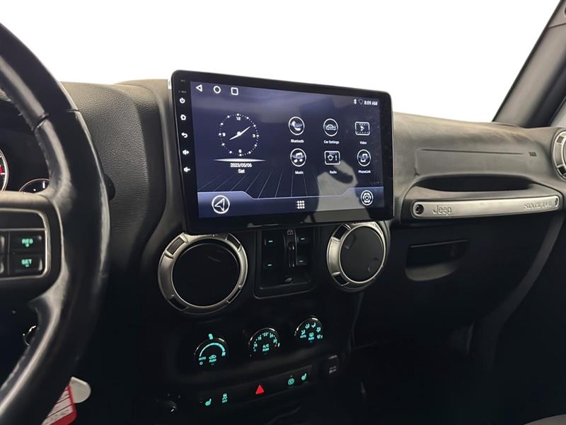 jeep Wrangler 2016 - 11