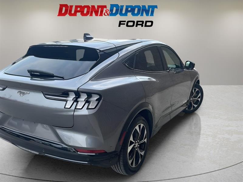 ford Mustang Mach-E 2023 - 3