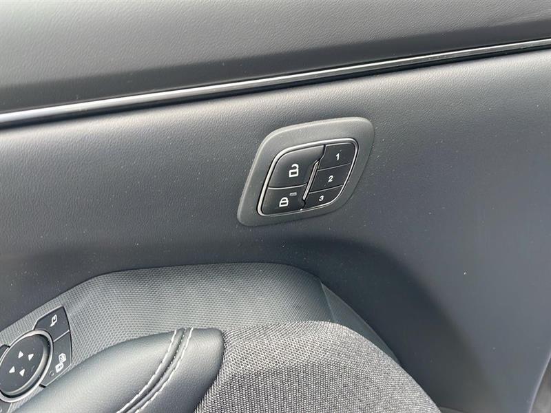 ford Mustang Mach-E 2023 - 9