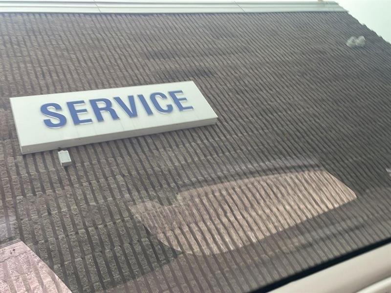 ford Mustang Mach-E 2023 - 23