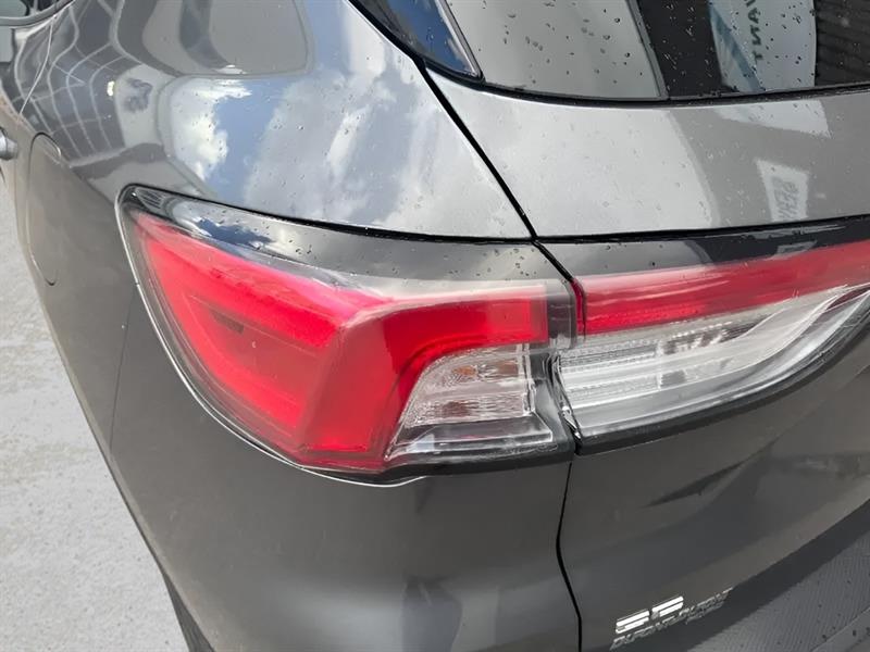 ford Escape 2022 - 12