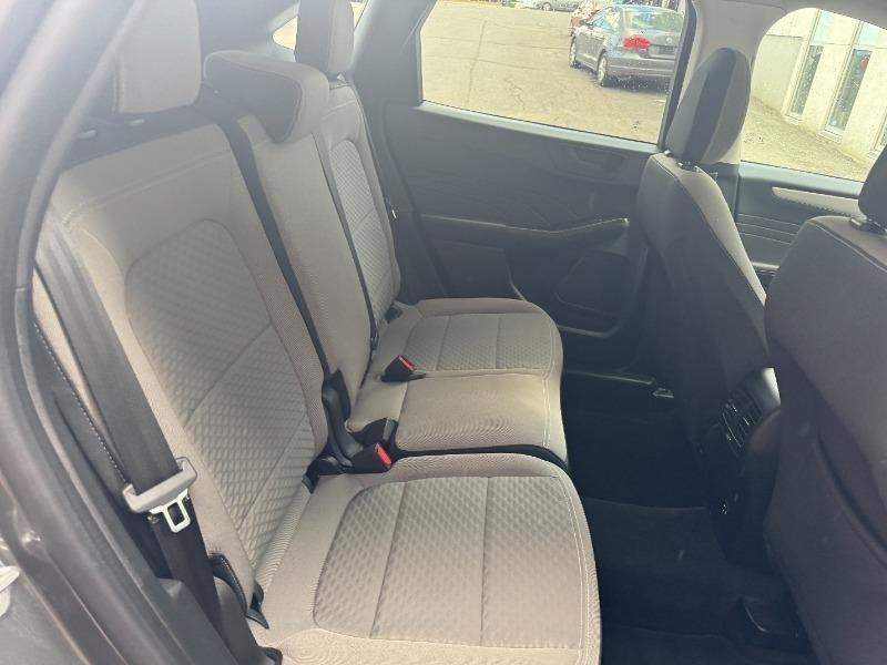 ford Escape 2022 - 24