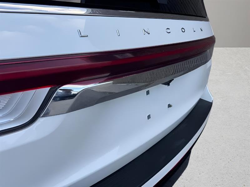 lincoln Navigator L 2022 - 12