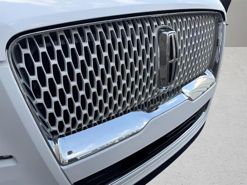 lincoln Navigator L 2022 - 15