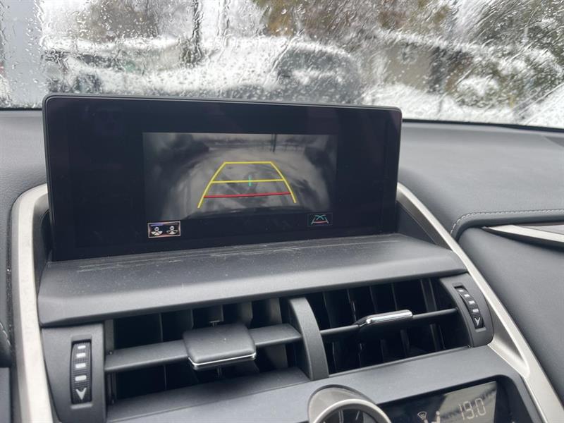 lexus NX 300 2018 - 21