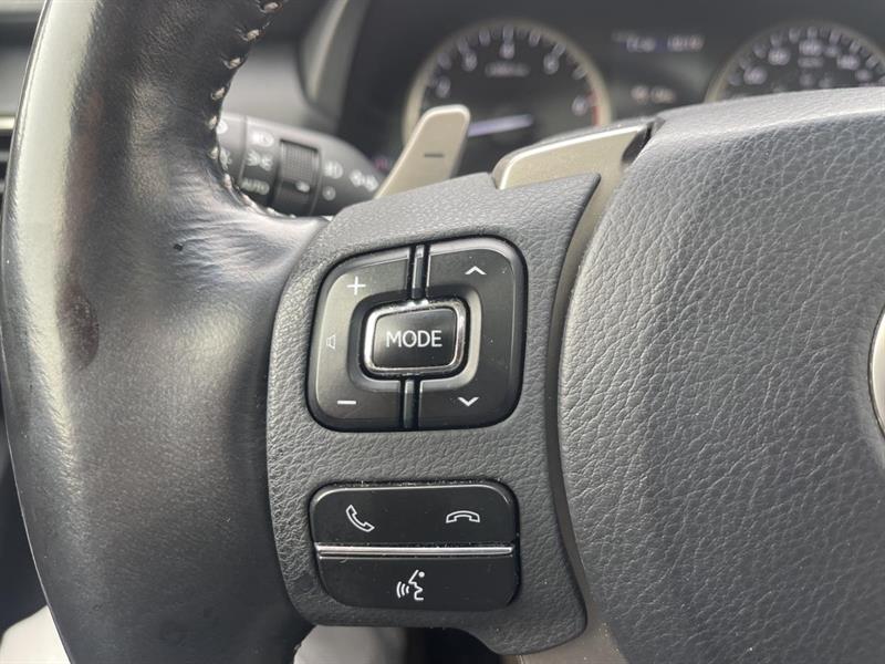 lexus NX 300 2018 - 26