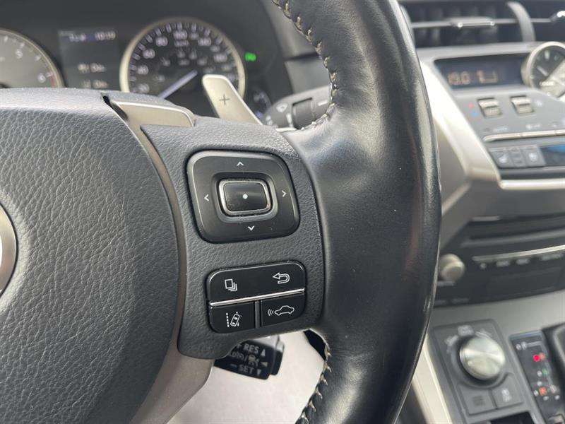 lexus NX 300 2018 - 28