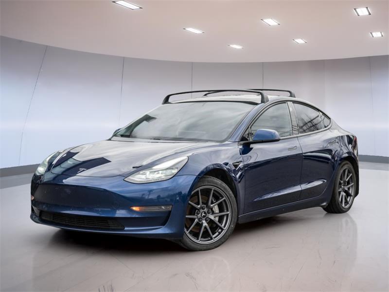 tesla Model 3 2021