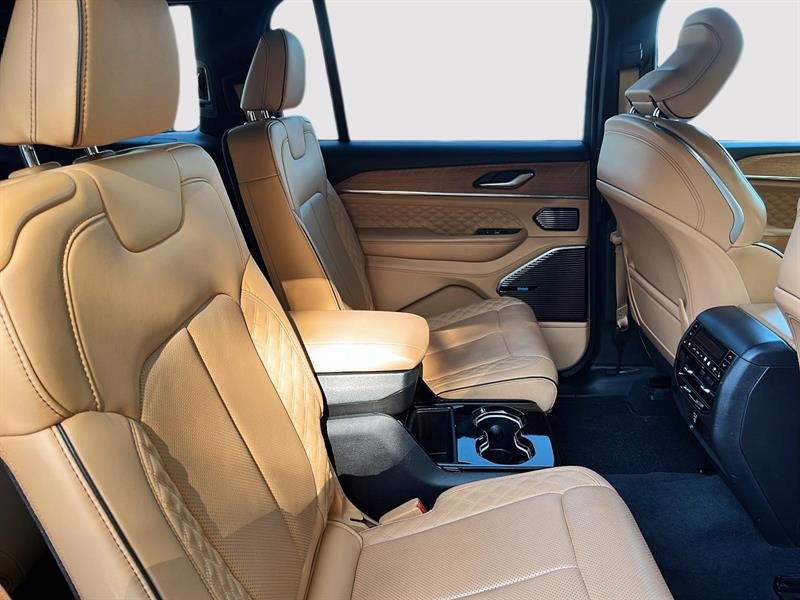 jeep Grand Cherokee L 2023 - 16