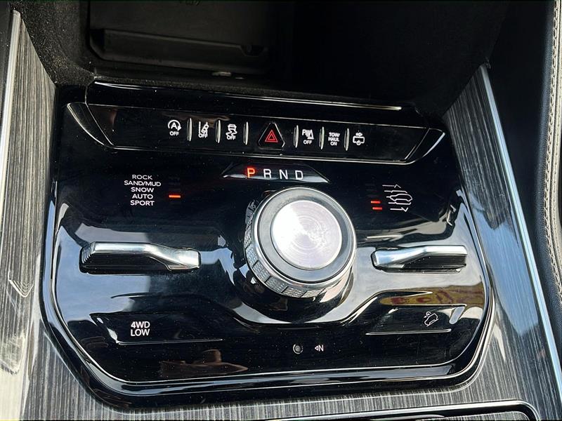 jeep Wagoneer 2022 - 27