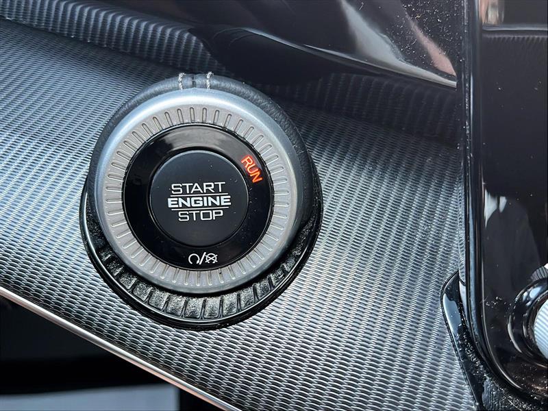 jeep Grand Wagoneer 2022 - 27