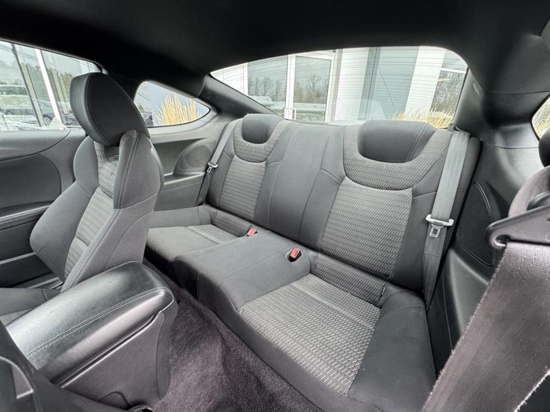 hyundai Coupé Genesis 2014 - 18