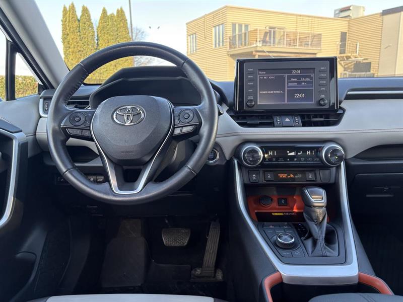 toyota RAV4 2022 - 12