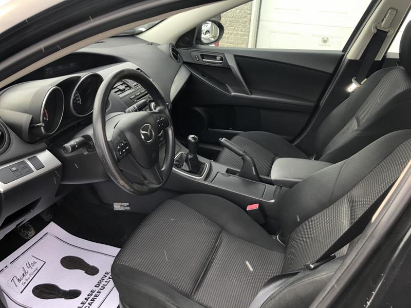 mazda Mazda3 2013 - 10