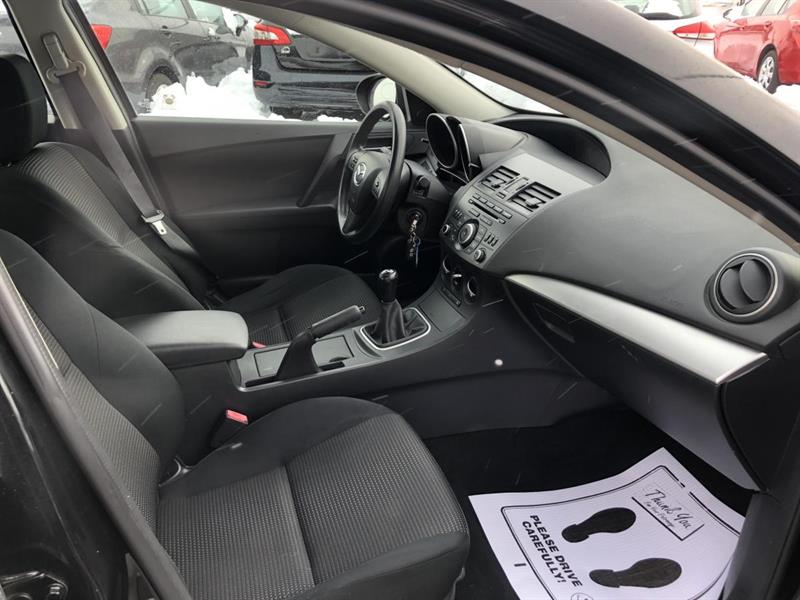 mazda Mazda3 2013 - 11