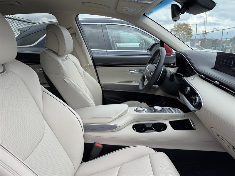 genesis GV70 2025 - 23