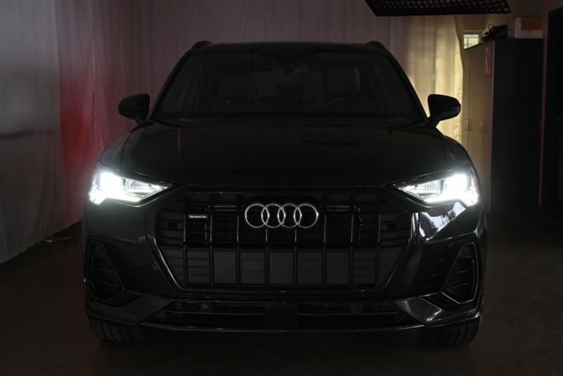 audi Q3 2022 - 36