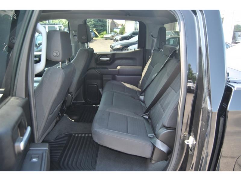 chevrolet Silverado 1500 2022 - 11