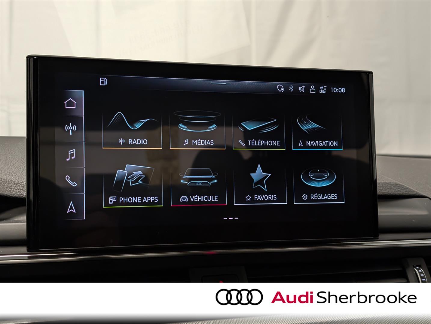 audi A4 Sedan 2022 - 15