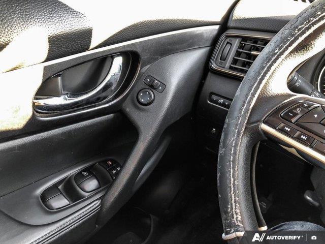 nissan Rogue 2018 - 16