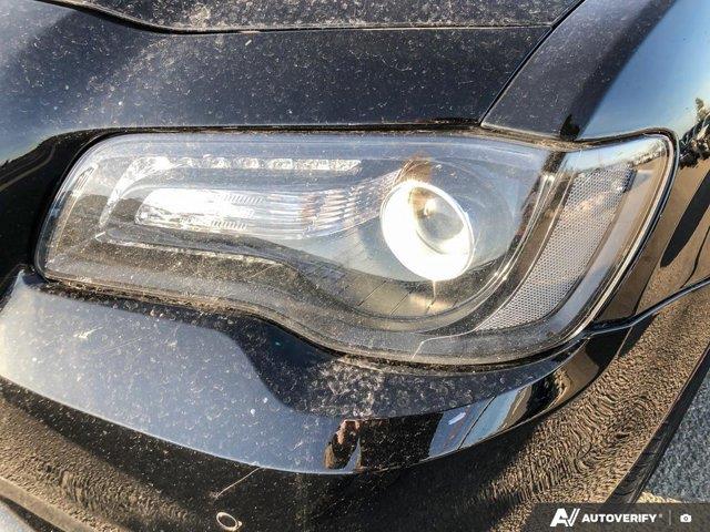 chrysler 300 2021 - 10