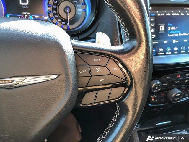 chrysler 300 2021 - 15