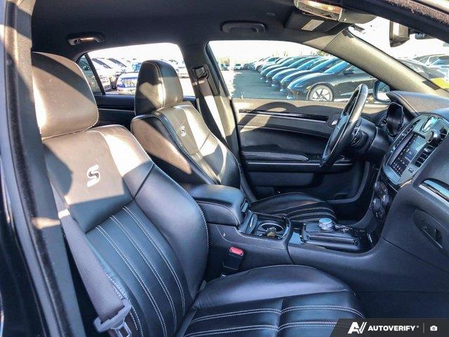 chrysler 300 2021 - 21