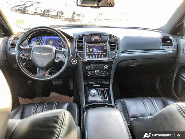 chrysler 300 2021 - 23