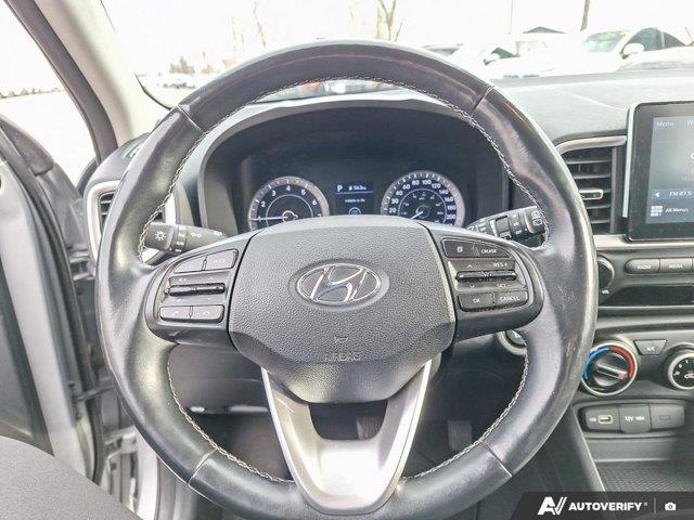 hyundai Venue 2022 - 16
