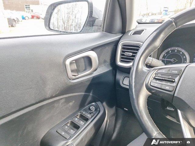 hyundai Venue 2022 - 19