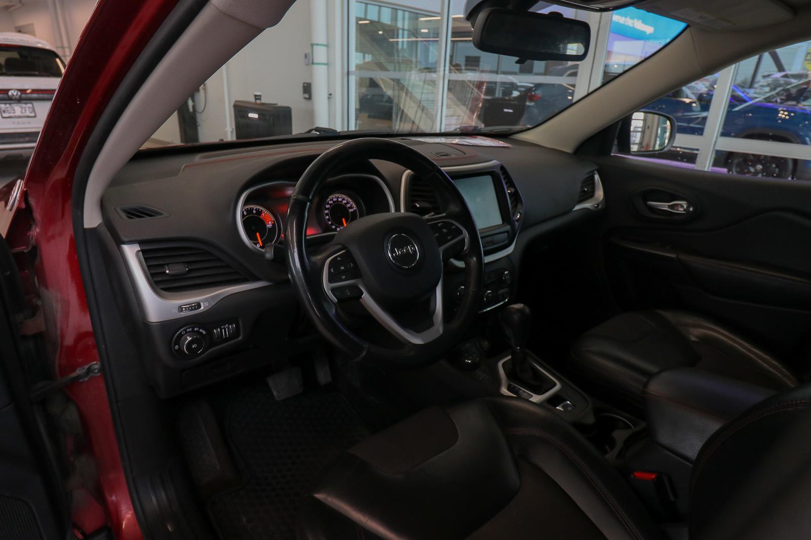 jeep Cherokee 2016 - 10