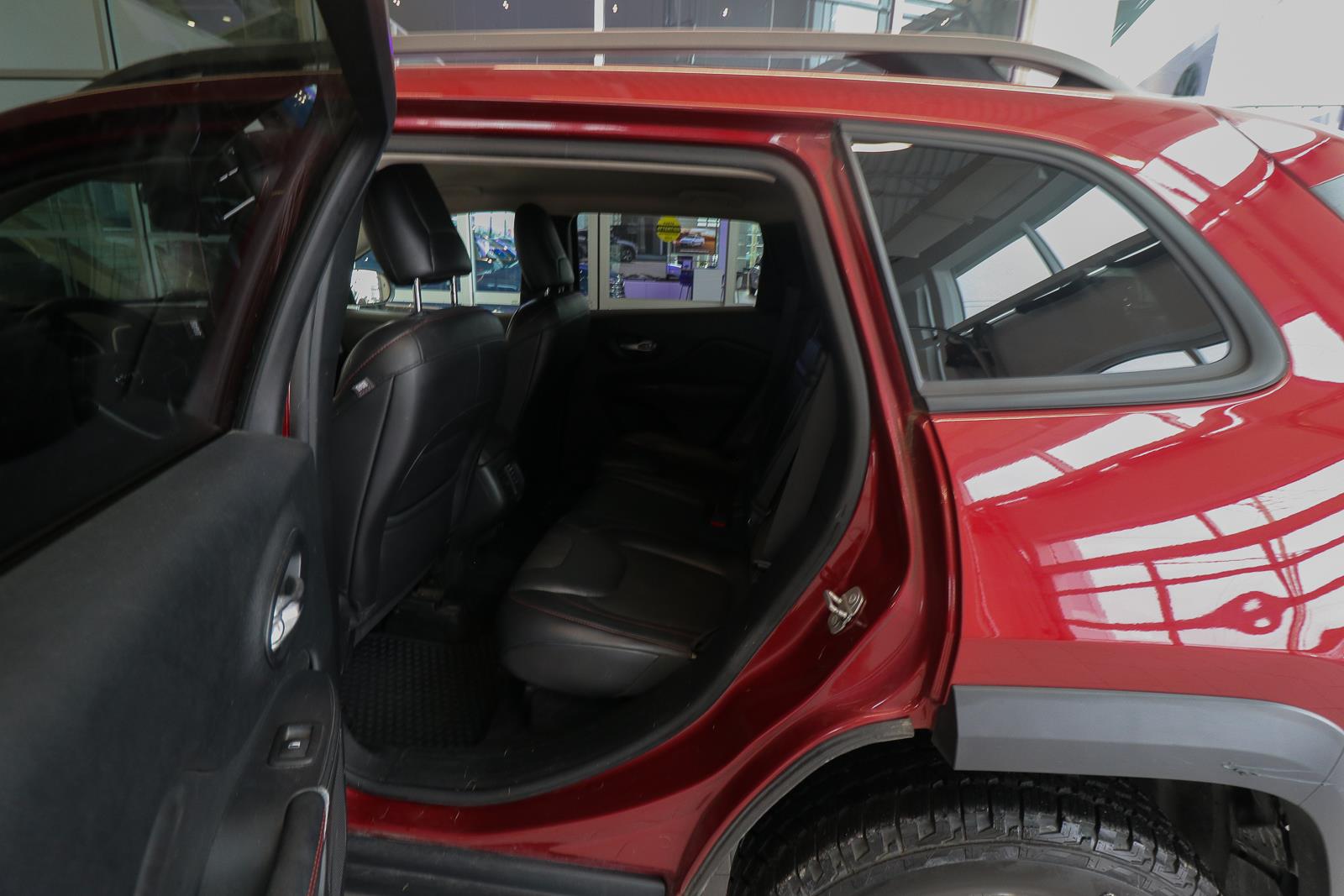 jeep Cherokee 2016 - 16