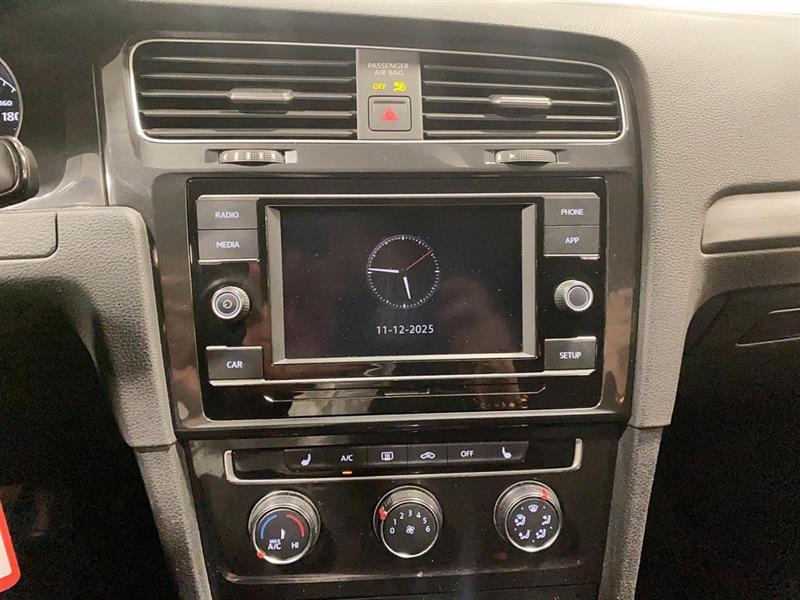 volkswagen Golf 2019 - 18