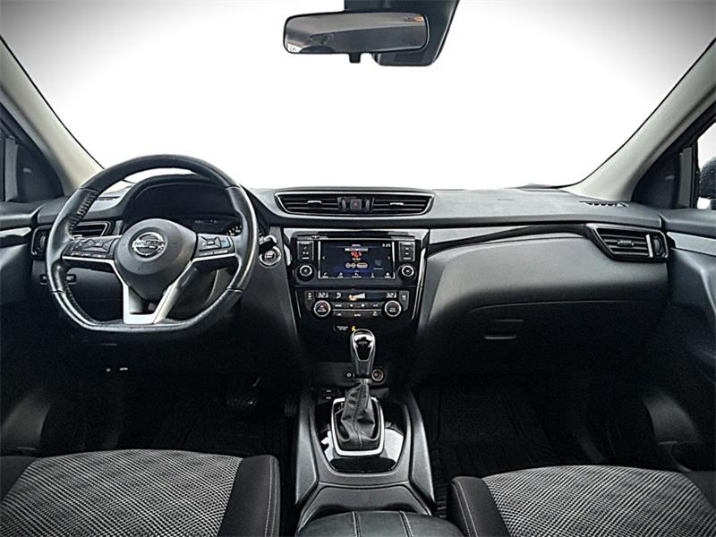 nissan Qashqai 2023 - 25