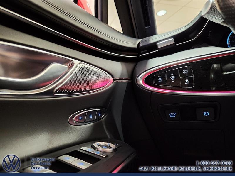 genesis GV70 2023 - 24