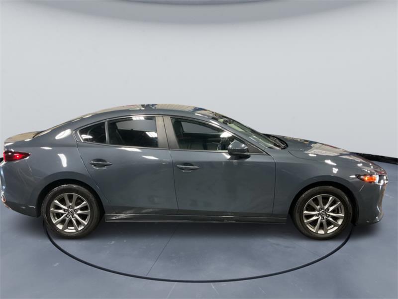 mazda Mazda3 2022 - 8