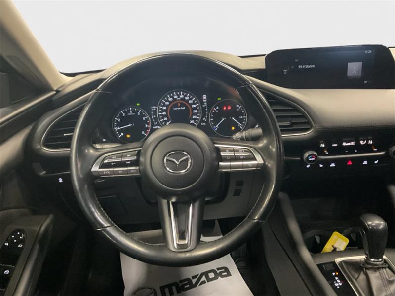 mazda Mazda3 2022 - 11