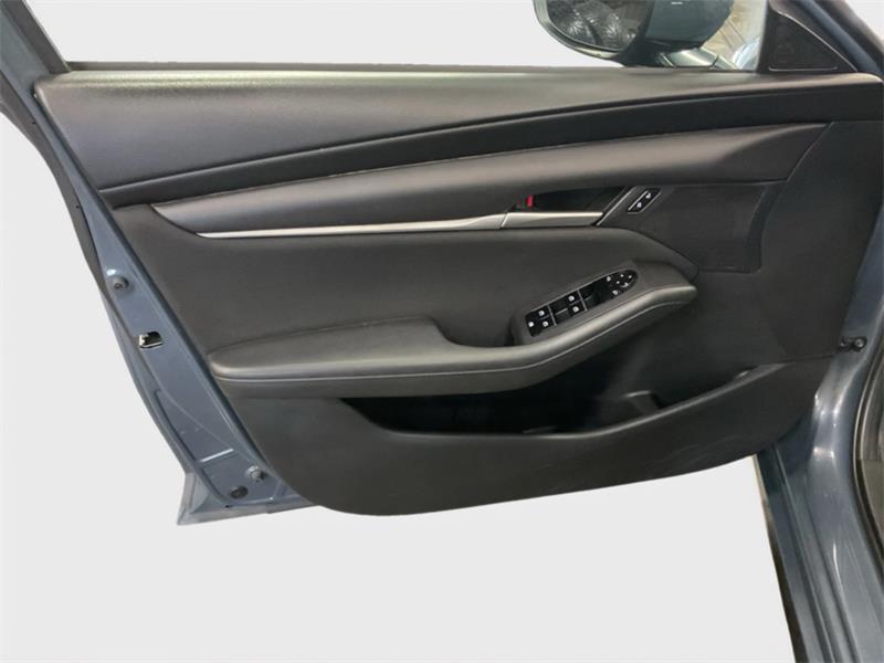 mazda Mazda3 2022 - 19