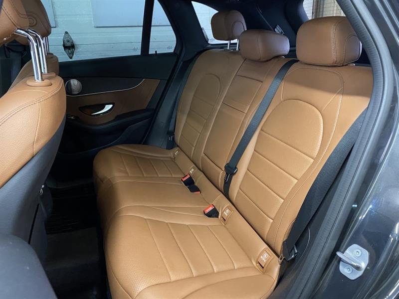 mercedes-benz GLC 2020 - 18