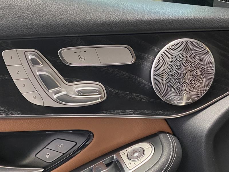 mercedes-benz GLC 2020 - 32